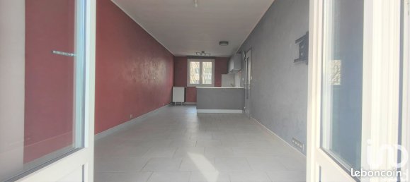 2 bedrooms Apartment in Besancon, France No. 332838 2