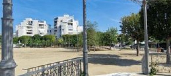 2 bedrooms Apartment in Neuilly-sur-Marne, France No. 315744 15