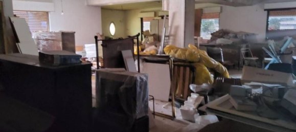 Entrepôt à Latina, Italy 5211m² No. 328414 10