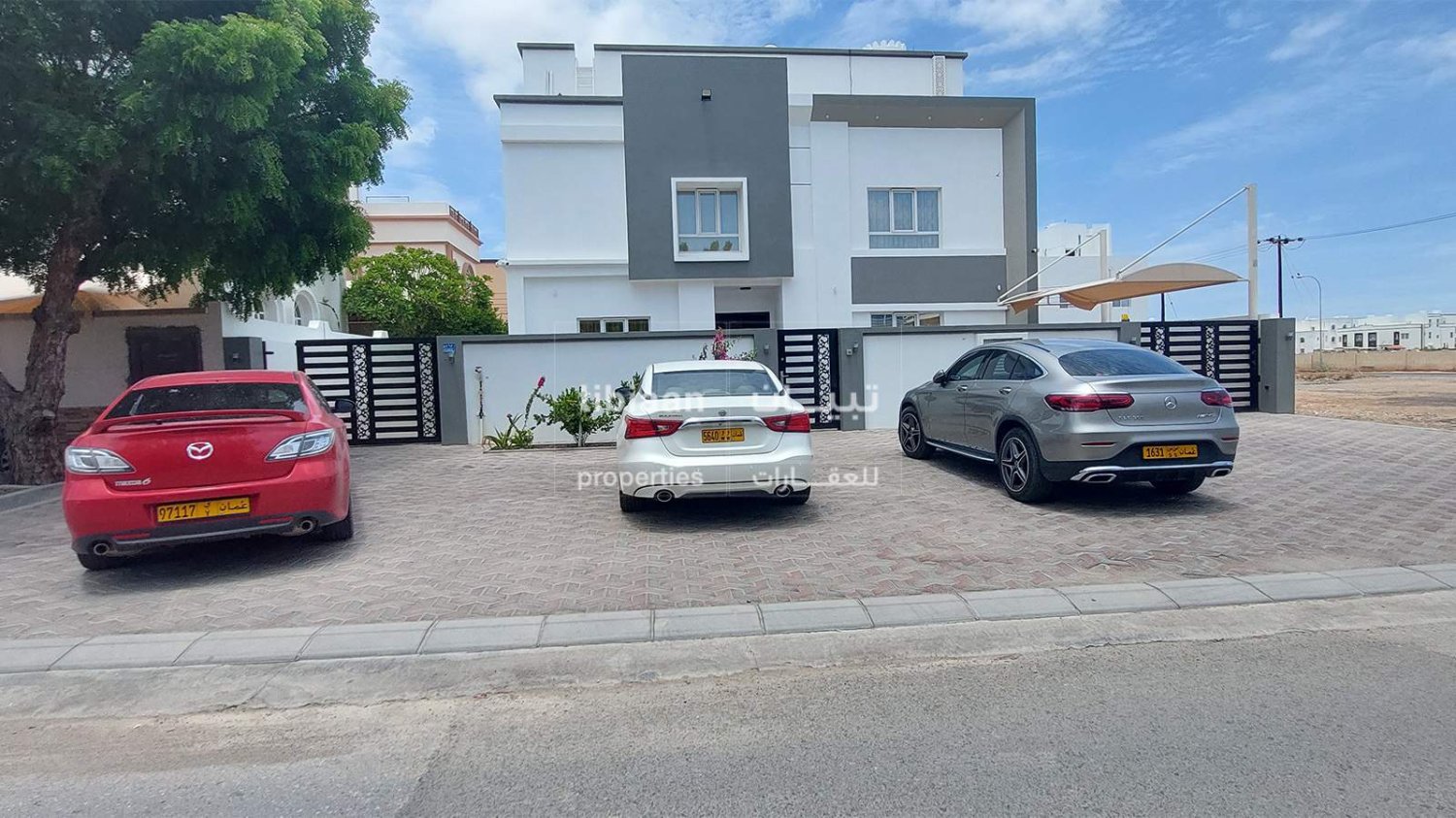 3 bedrooms Apartment in As Sib, Oman No. 662