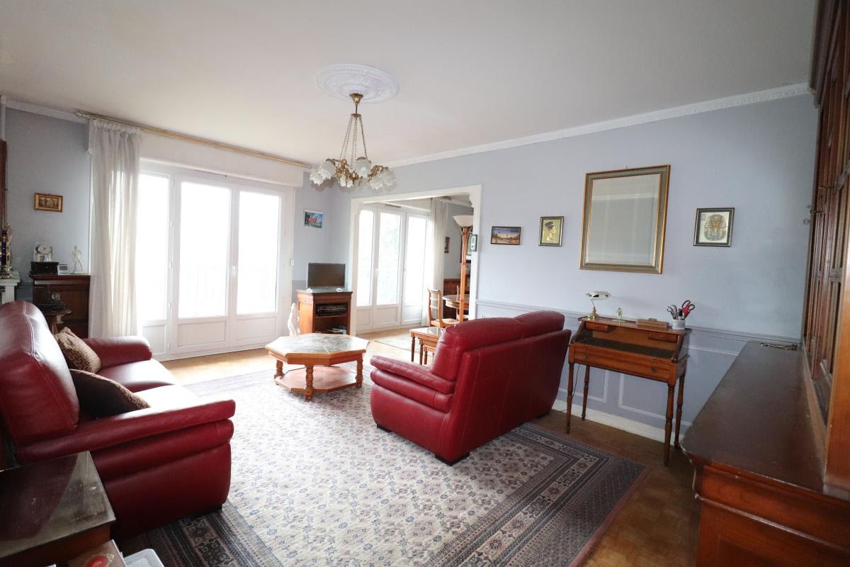 2 Schlafzimmer Wohnung in Viry-Chatillon, France, Nr. 183576