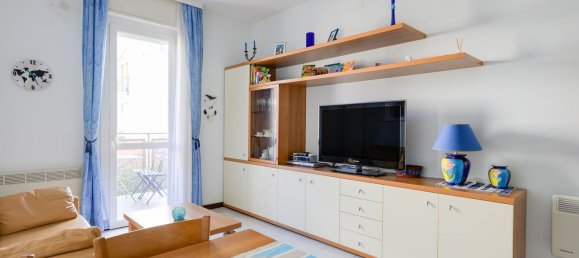 2 bedrooms Apartment in San Michele al Tagliamento, Italy No. 372216 4