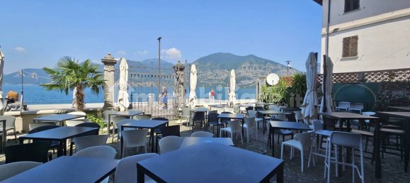 161m² Commercial property in Iseo, Italy No. 351959 7