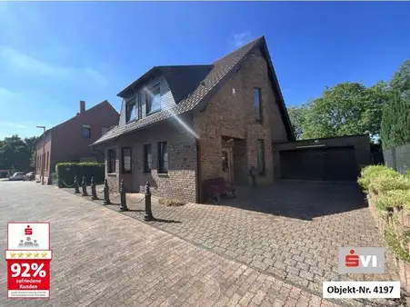 2 bedrooms House in Oberhausen, Germany No. 225721