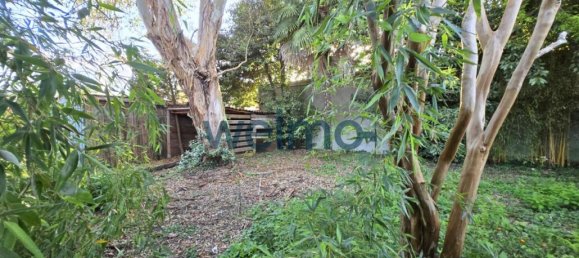 3 bedrooms House in Merignac, France No. 340062 2