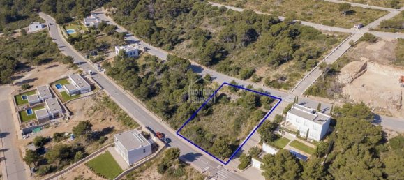 1058m² Land in Es Mercadal, Spain No. 5098 3