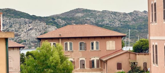 3 غرف نوم بانتهاوس في La Maddalena, Italy رقم 381339 16