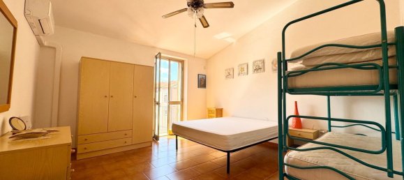 3 غرف نوم بانتهاوس في La Maddalena, Italy رقم 381339 10