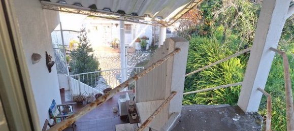 3 bedrooms House in Gondarem, Portugal No. 175319 7