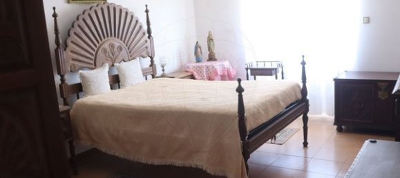 3 bedrooms House in Gondarem, Portugal No. 175319 16