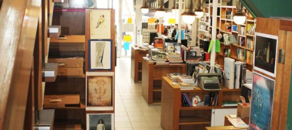 Gewerbliche Immobilie in Badalona, Spain 170m², Nr. 102632 10