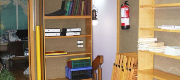 Gewerbliche Immobilie in Badalona, Spain 170m², Nr. 102632 11