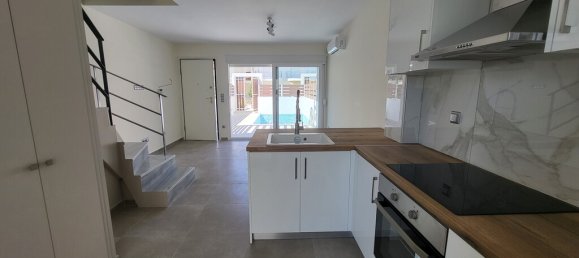 3 bedrooms Property in Chalkidiki, Greece No. 3289 3