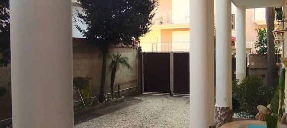 4 bedrooms Villa in Trentola Ducenta, Italy No. 288739 11