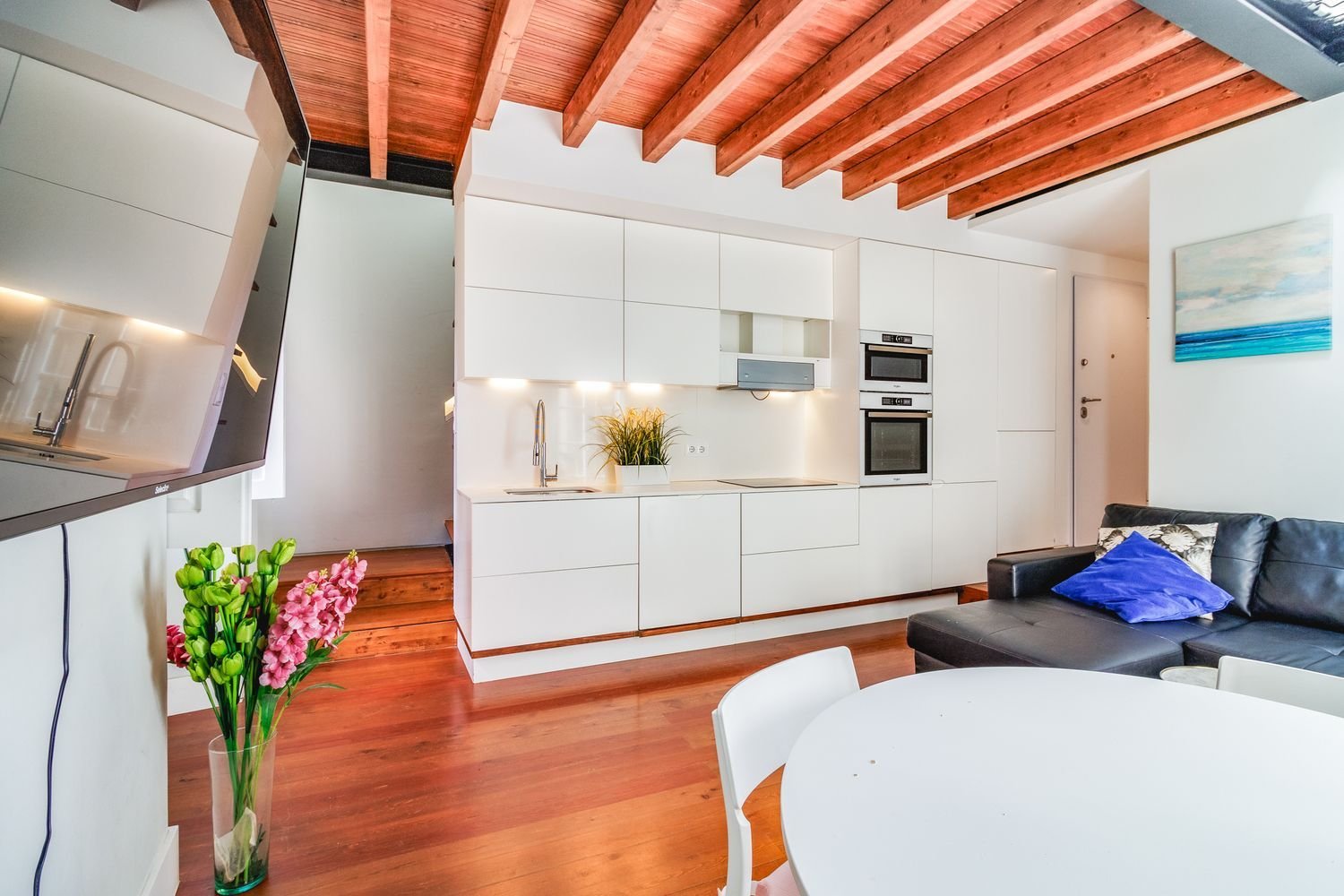 2 bedrooms Penthouse in Lisbon, Portugal No. 266558