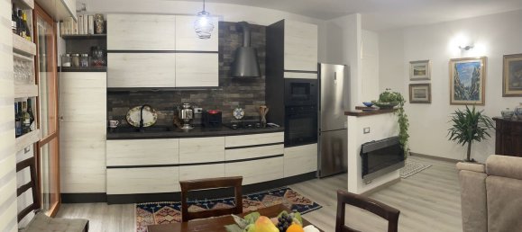 Квартира с 3 комнатами в Скарлино, Италия № 48935 7