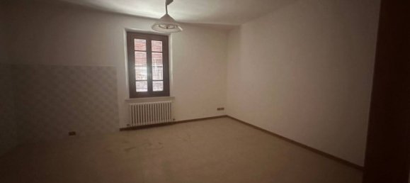 7 rooms House in Montepulciano, Italy No. 290814 13