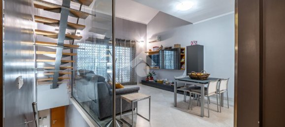 3 bedrooms Villa in Rome, Italy No. 48576 8