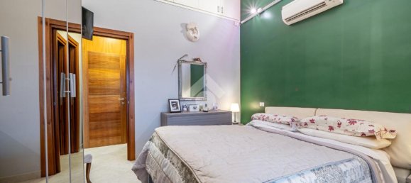 3 bedrooms Villa in Rome, Italy No. 48576 19