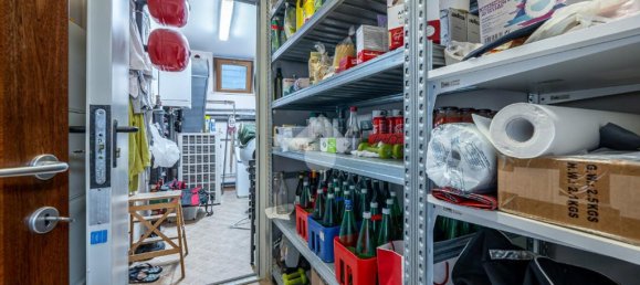 3 bedrooms Villa in Rome, Italy No. 48576 47