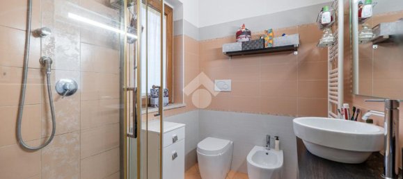 3 bedrooms Villa in Rome, Italy No. 48576 22