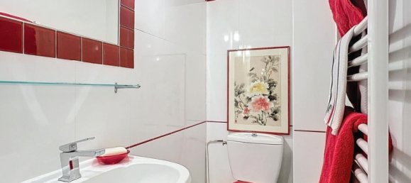 2 bedrooms Apartment in Paris, France No. 165436 7