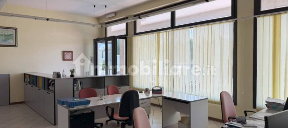 190m² Office in Bovolenta, Italy No. 365208 3