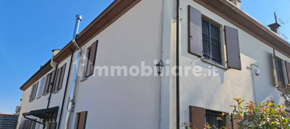 4 Schlafzimmer Haus in Bologna, Italy, Nr. 207402 2