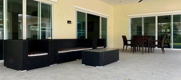 4 bedrooms Cafe / restaurant in Hua Hin, Thailand No. 6250 12