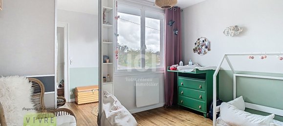 3 bedrooms House in Cholet, France No. 103154 9