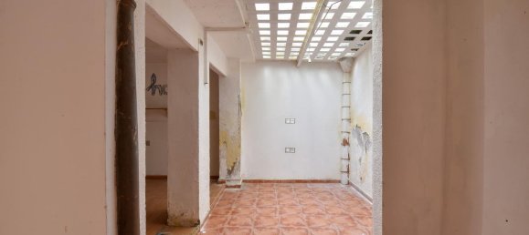 205m² Building in Granada, Spain No. 149730 12