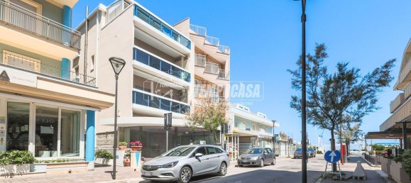 3 Schlafzimmer Wohnung in Misano Adriatico, Italy, Nr. 327835 19