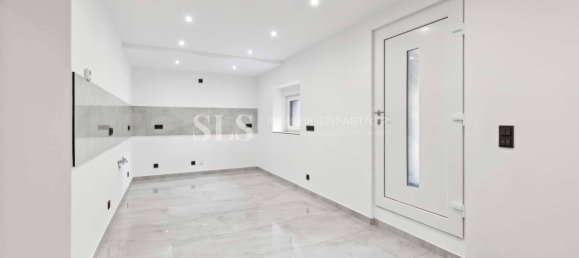 7-salle Maison à Essen, Germany No. 50123 23