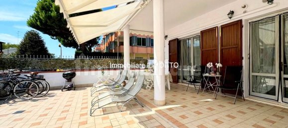 2 bedrooms Apartment in Comacchio, Italy No. 142149 4