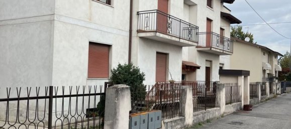 4غرفة شقة في Travagliato, Italy رقم 7124 10