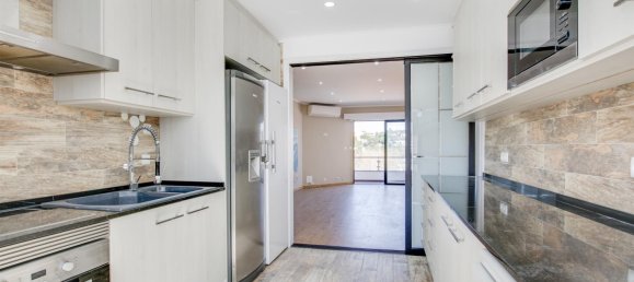 4 bedrooms Duplex in Cascais, Portugal No. 116614 3