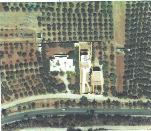 Propiedad comercial de 4 dormitorios en Heraklion, Greece No. 56532