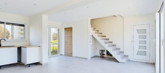 3 bedrooms Duplex in La Ravoire, France No. 193814 2