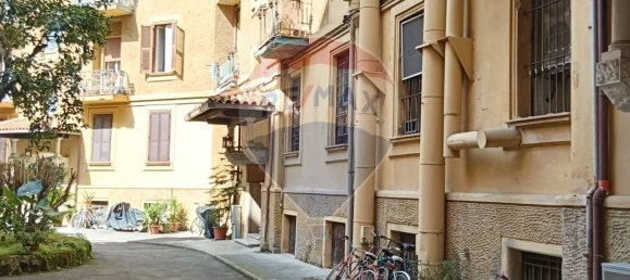 1 room Commercial property in Rome, Italy No. 56496 3