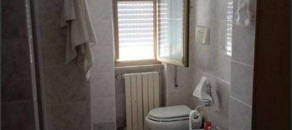 6-salle Appartement à Latina, Italy No. 198576 13