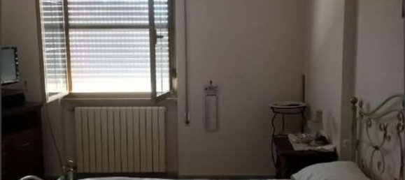 6-salle Appartement à Latina, Italy No. 198576 15