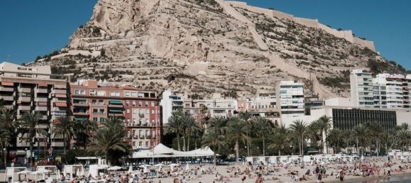 Вилла с 3 спальнями в Гран Алакант, Испания № 183570 21