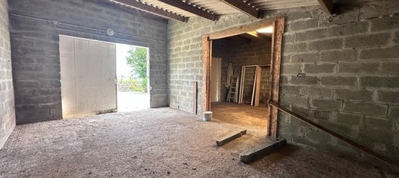 Casa de 4 dormitorios en Landelles-et-Coupigny, France No. 352886 7