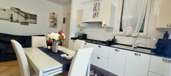 4 bedrooms Apartment in Castellina Marittima, Italy No. 331675 7