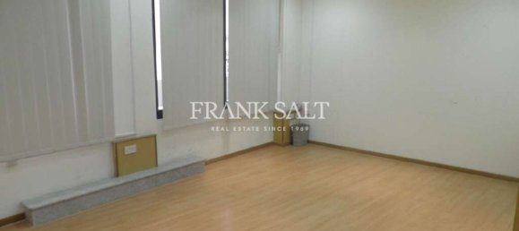 Escritório em Gzira, Malta 371 m² N.º 12864 9