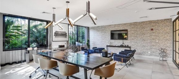 1 dormitorio propiedad comercial en venta en Miami, Miami-Dade, Florida, USA № 614402 16