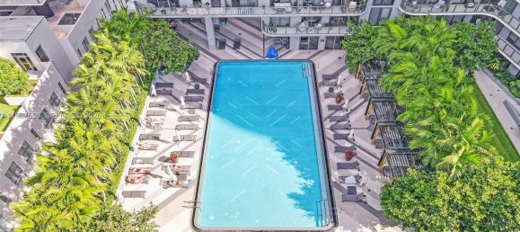 1 dormitorio propiedad comercial en venta en Miami, Miami-Dade, Florida, USA № 614402 9