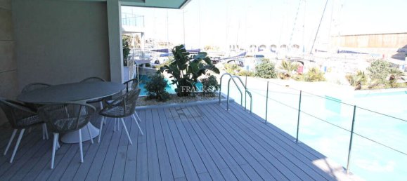 2 bedrooms Apartment in Saint Julian's, Malta No. 4282 2