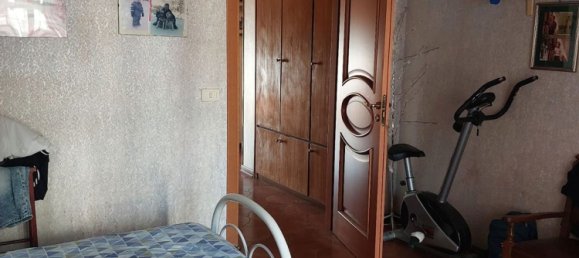 Квартира с 4 спальнями в Фоджа, Италия № 358086 8