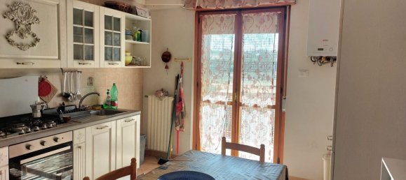 Квартира с 4 спальнями в Фоджа, Италия № 358086 9